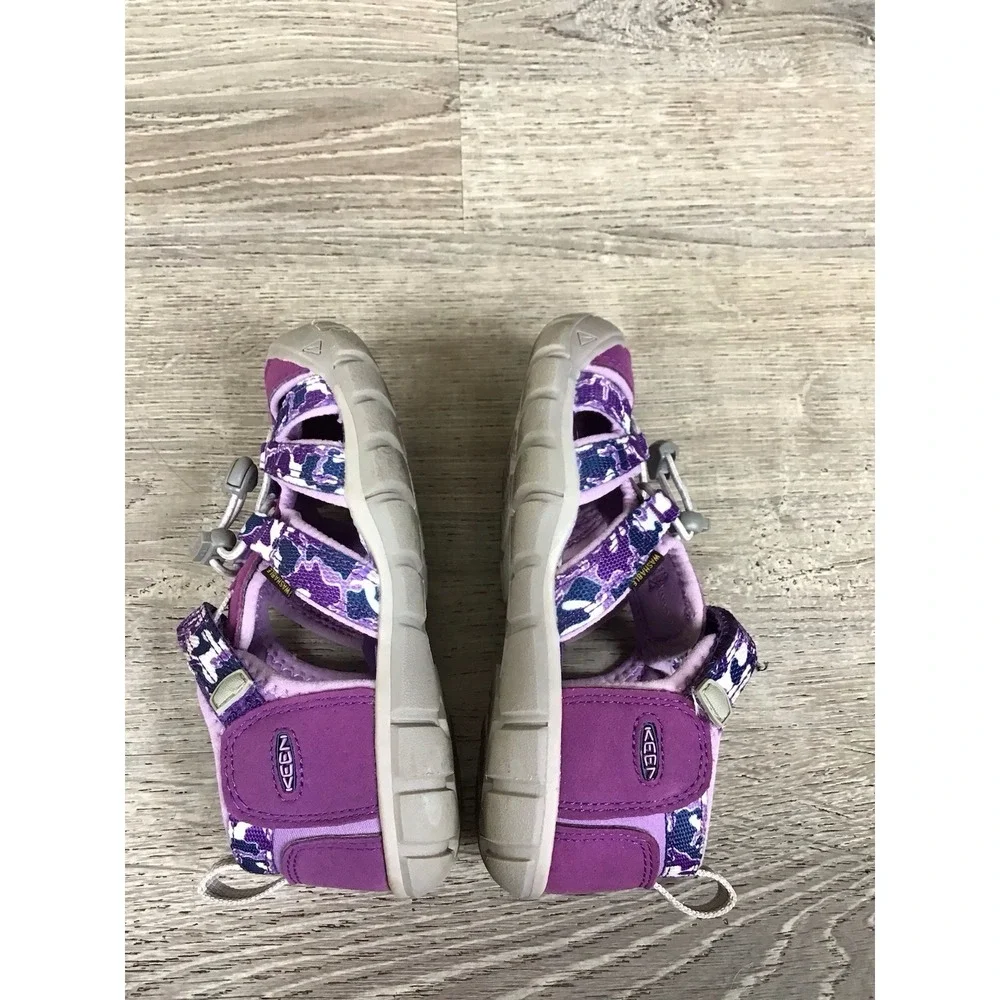 KEEN SEACAMP II CNX Girls Sandals Size 12 Youth Kids Water Shoes #1026317